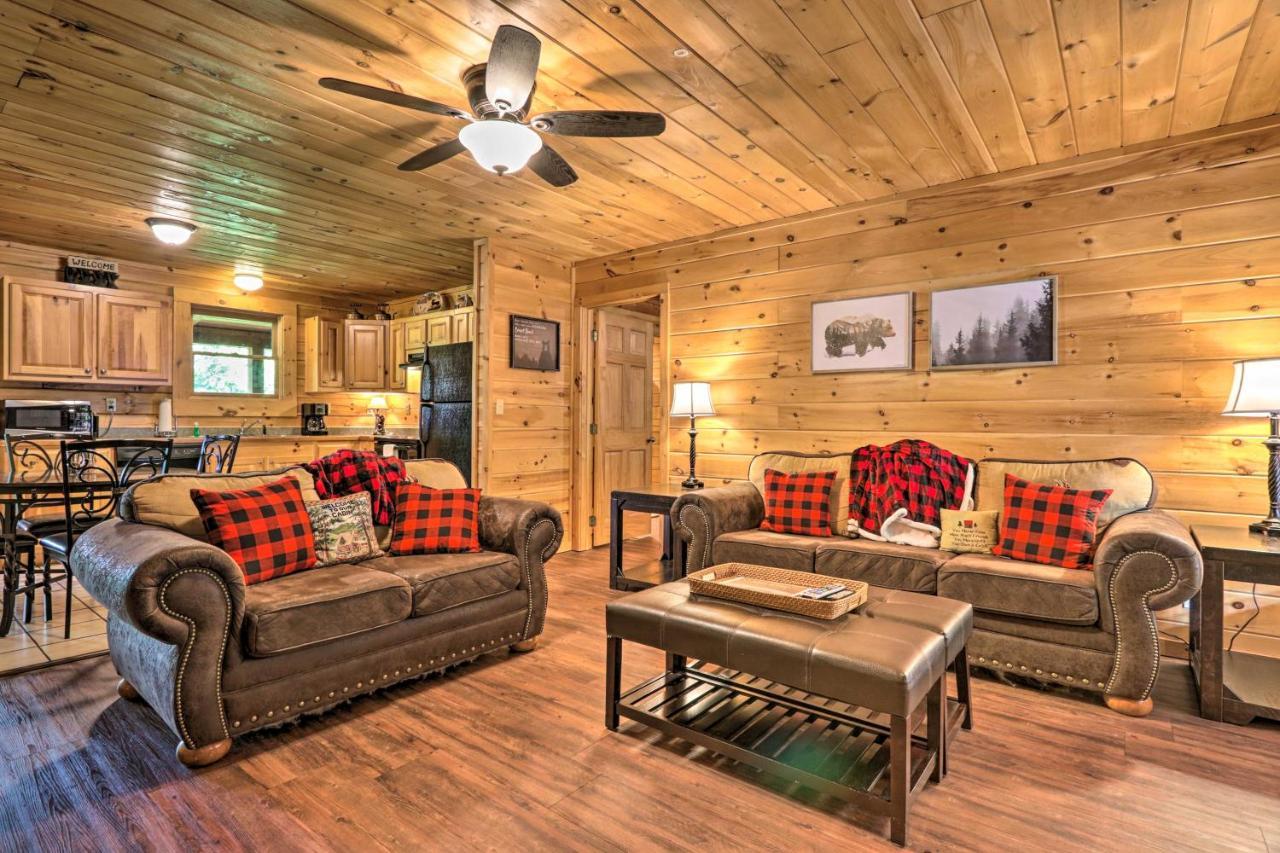 Cabin With Deck And Fireplace Less Than 3 Mi To Dollywood! 鸽子谷 外观 照片