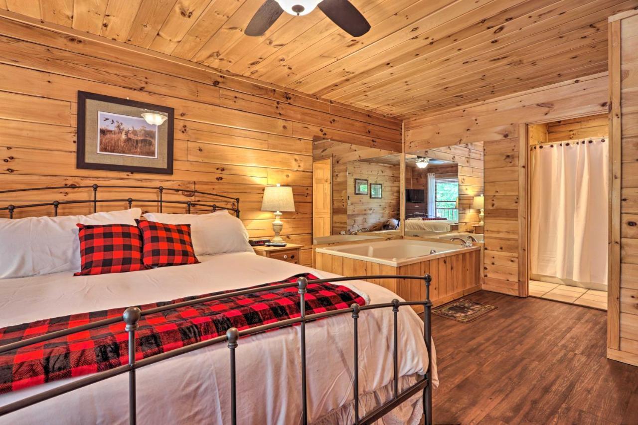 Cabin With Deck And Fireplace Less Than 3 Mi To Dollywood! 鸽子谷 外观 照片
