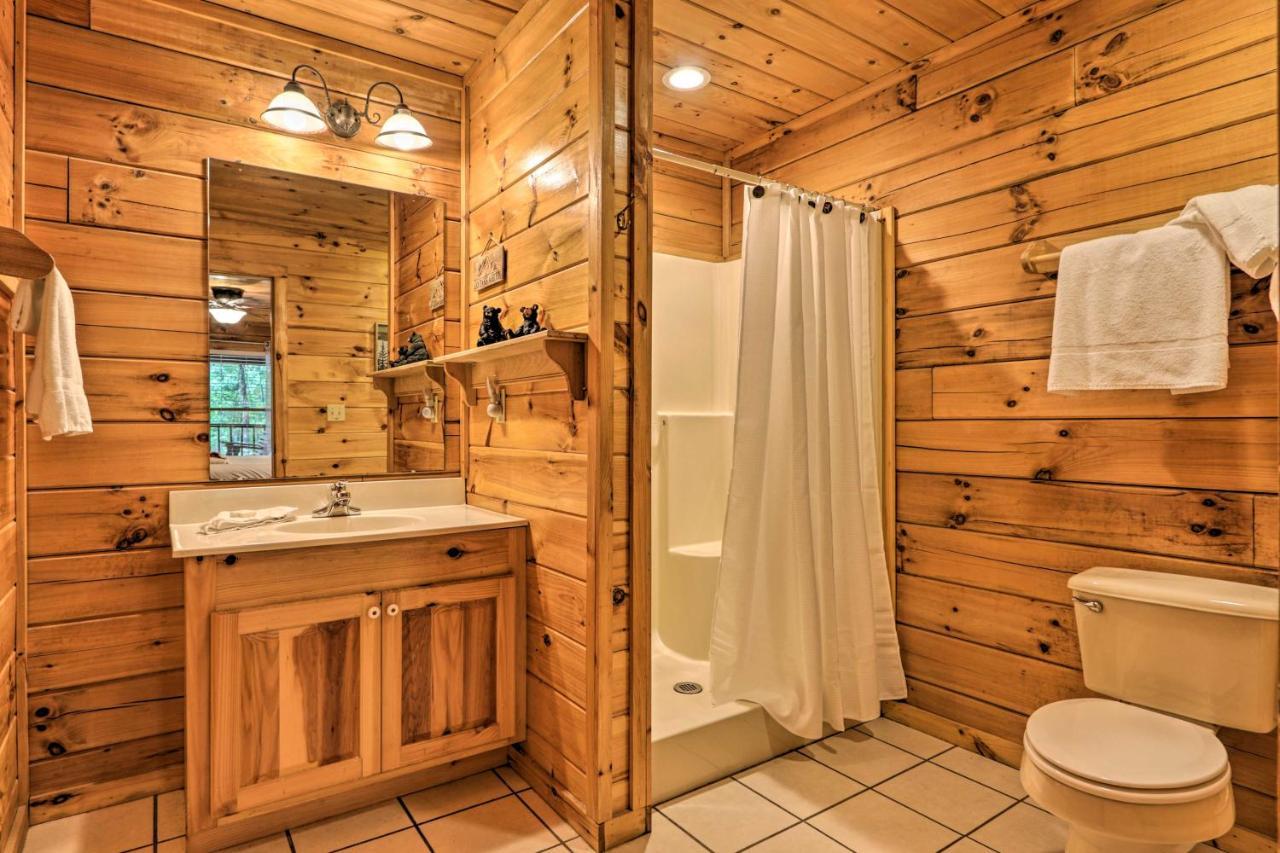 Cabin With Deck And Fireplace Less Than 3 Mi To Dollywood! 鸽子谷 外观 照片